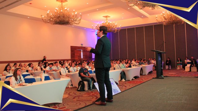 Excelente curso Social Prestige Educa 